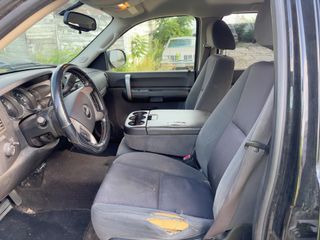2009 Chevrolet Silverado 1500 LT - Interior Front Seat Image